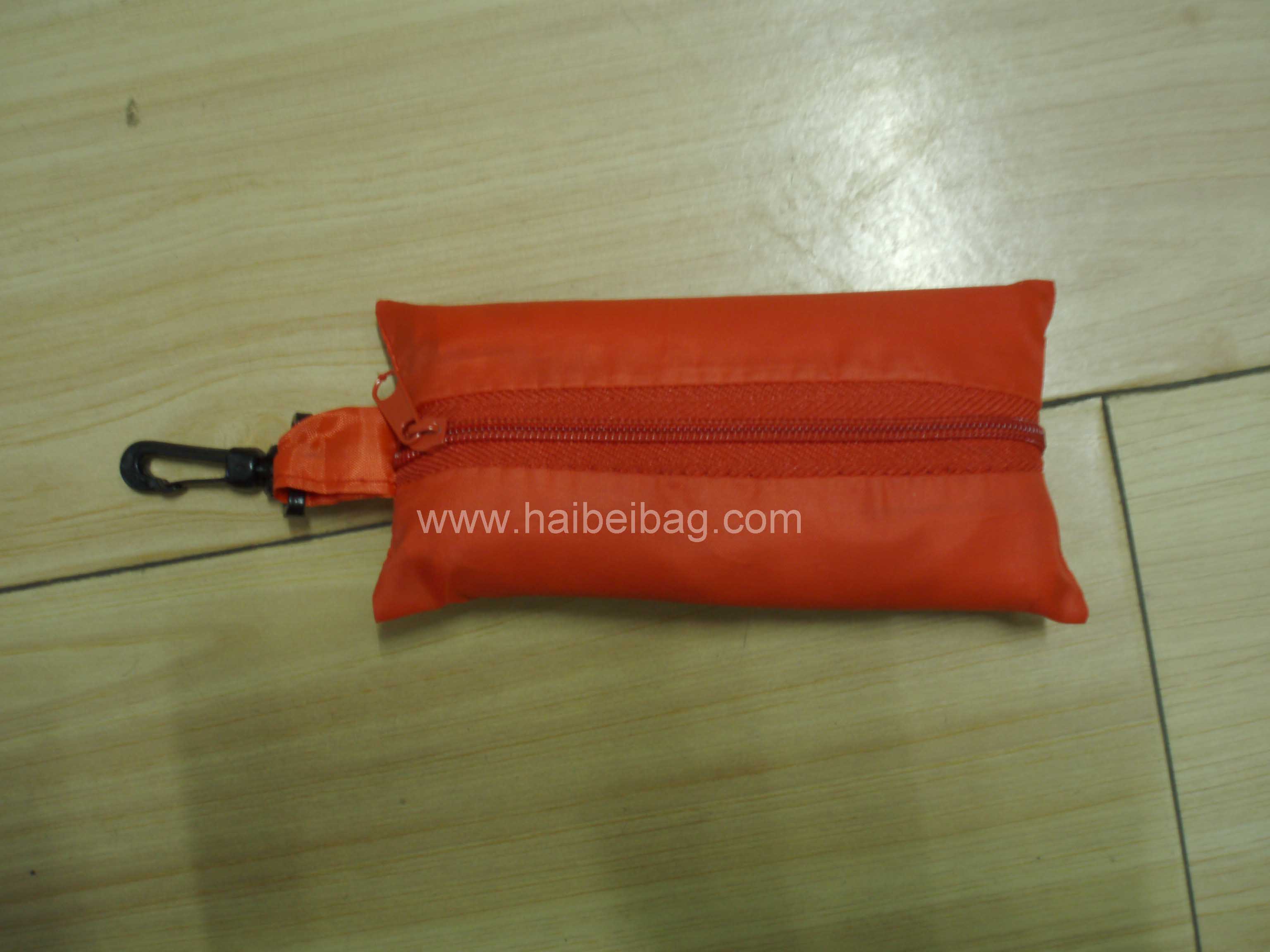 http://haibeibag.com/pbpic/Nylon Shopping Bag/14988-2.jpg